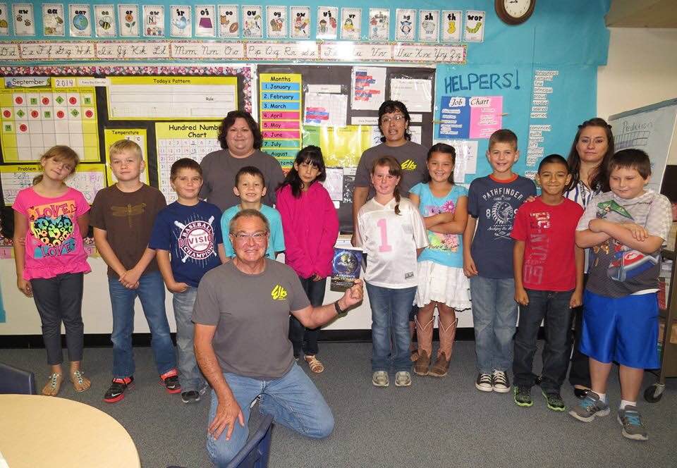 The Dictionary Project Students in Hidalgo County Receive Dictionaries